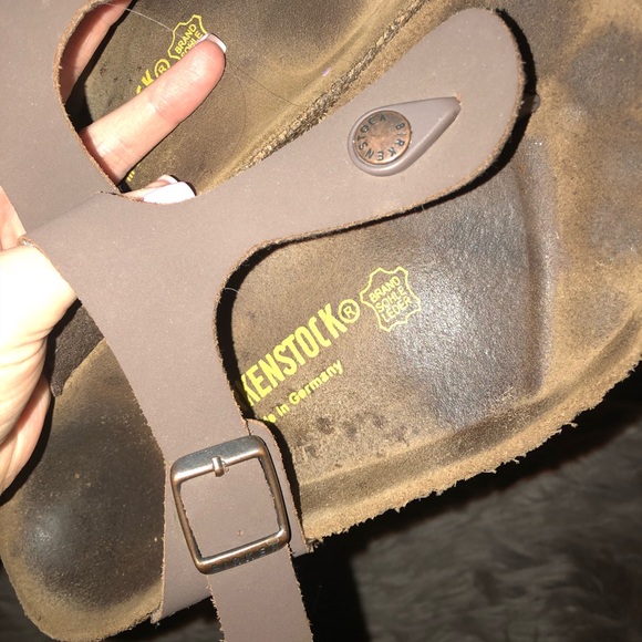 Birkenstock gizeh sandals in mocha - Picture 3 of 7